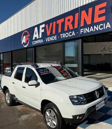 RENAULT DUSTER 1.6 16V SCE FLEX ZEN MANUAL RENAULT DUSTER 1.6 16V SCE FLEX ZEN MANUAL